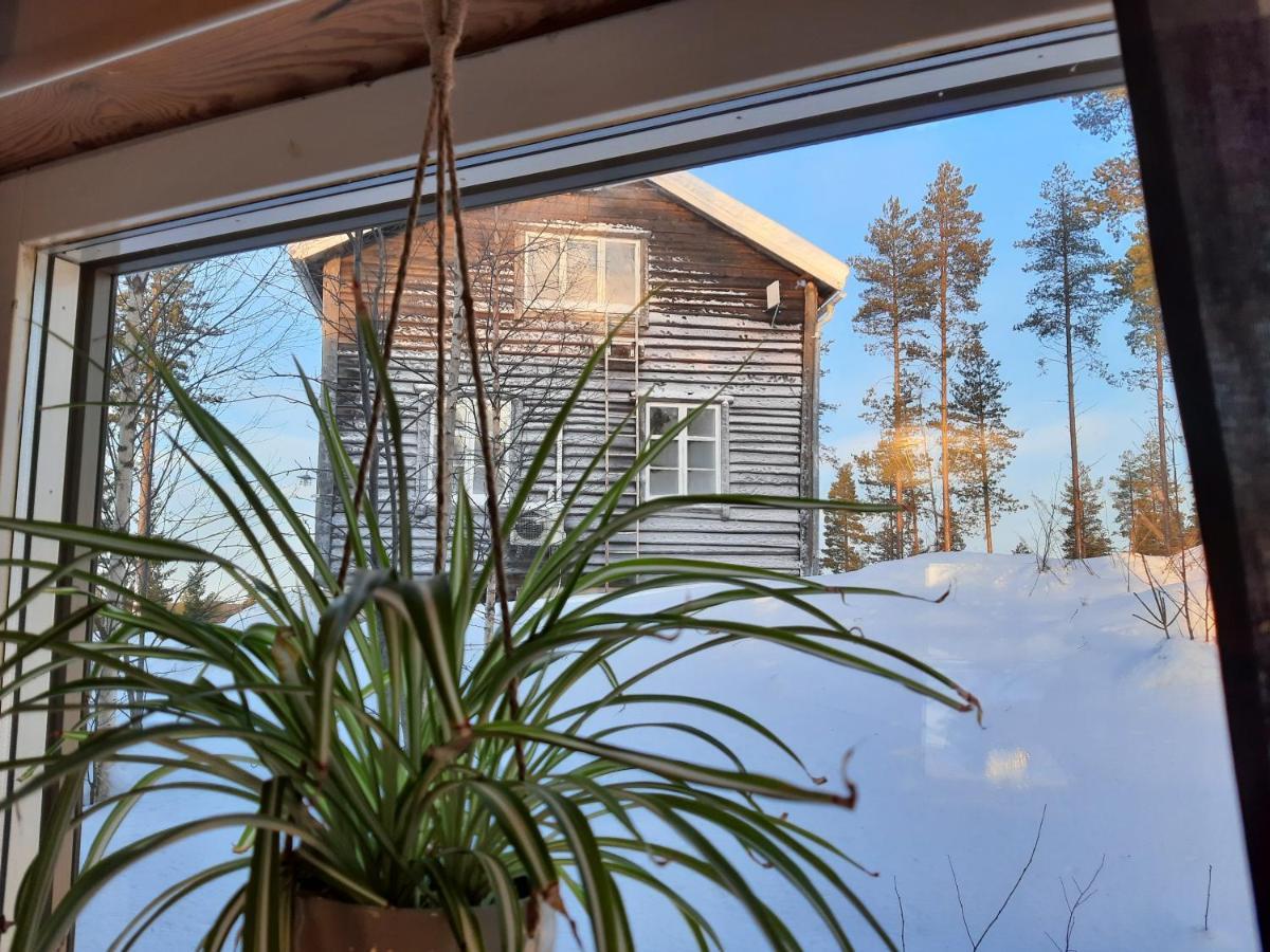 Kalix Riverside Inn, Farm Timbering Eksteriør billede