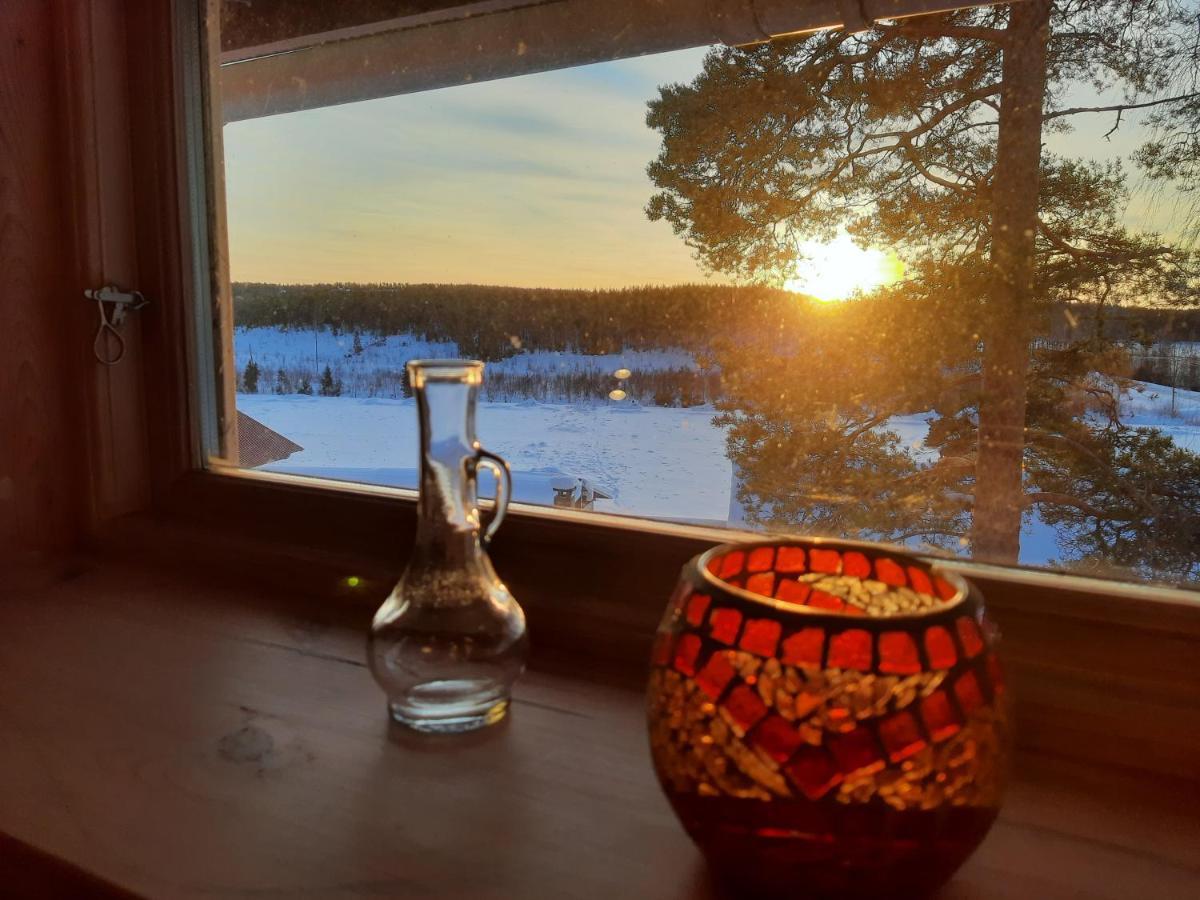 Kalix Riverside Inn, Farm Timbering Eksteriør billede