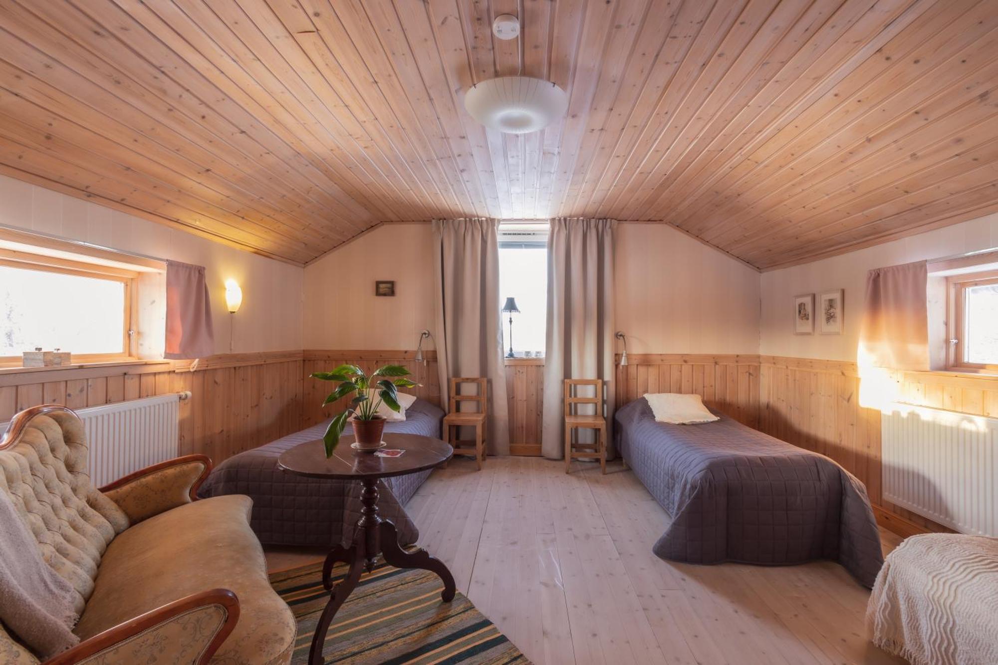 Kalix Riverside Inn, Farm Timbering Eksteriør billede