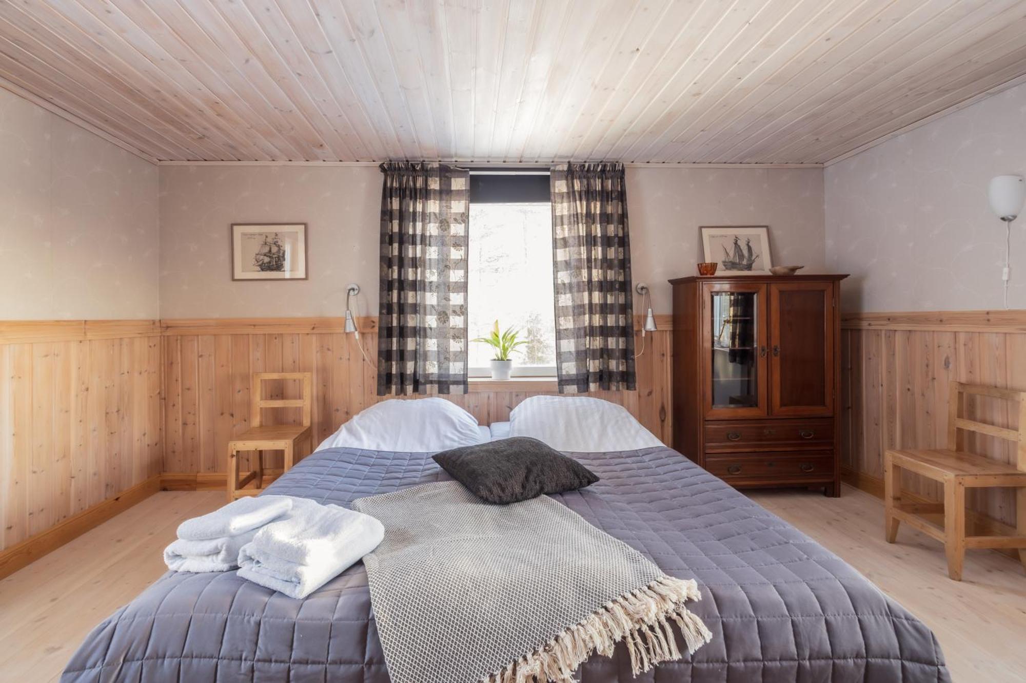 Kalix Riverside Inn, Farm Timbering Eksteriør billede