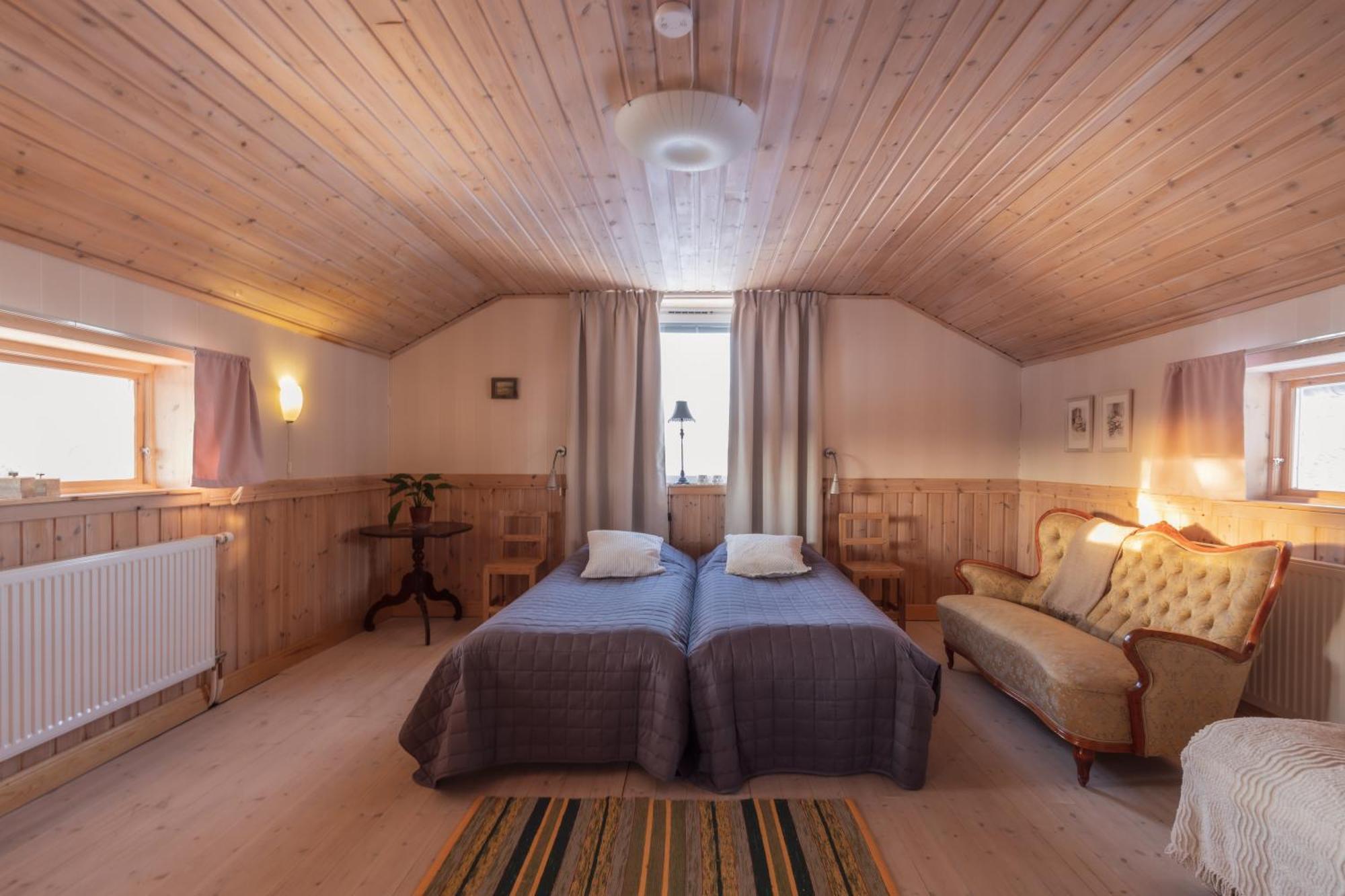 Kalix Riverside Inn, Farm Timbering Eksteriør billede